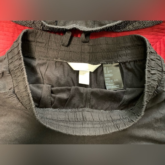 Lot of 2 shorts - black and black white speckled from H&M Basics - Picture 4 of 9